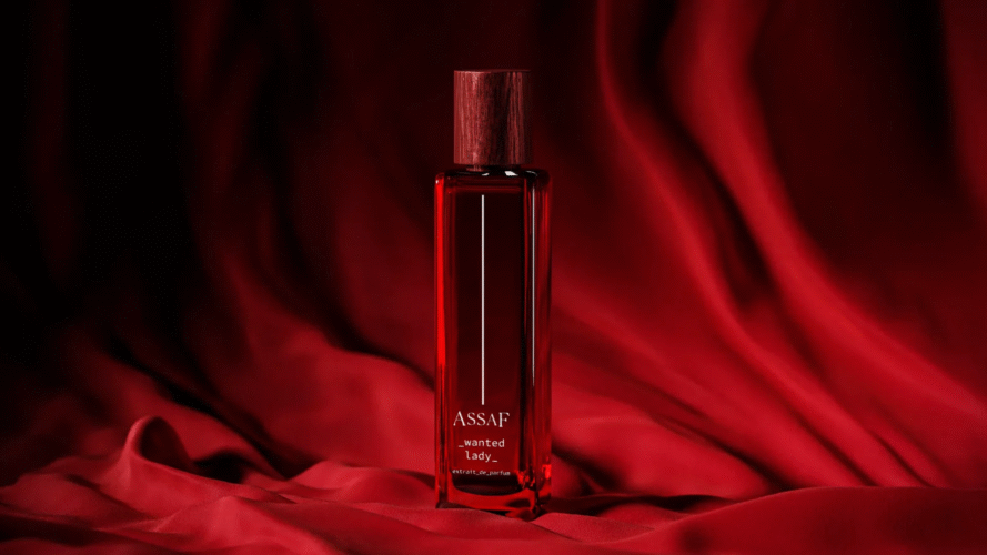 Perfume-bottle-of-Wanted-lady-from-Assaf-on-red-fabirc